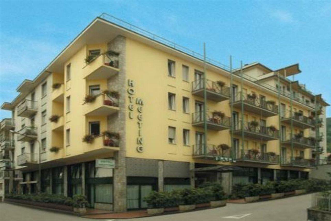 סטרסה Hotel Meeting מראה חיצוני תמונה