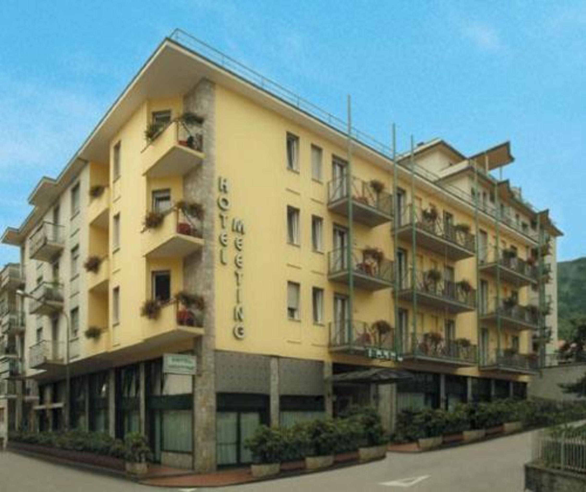 סטרסה Hotel Meeting מראה חיצוני תמונה
